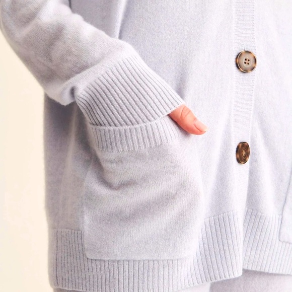 Naadam women’s Cashmere Boyfriend Cardigan size XS - Picture 4 of 10